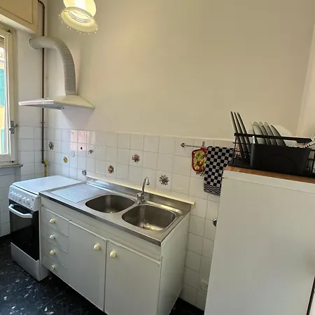 Fornaci 2 Min Mare Parking 2 Min Wi-fi Ac E Balcone Savona